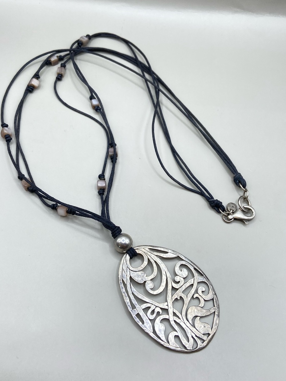 Silpada Silver Filigree Oval Pendant Necklace